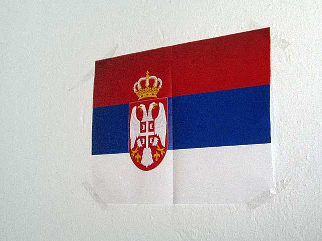 Zastava na biračkom mestu u srcu &Scaron;umadije